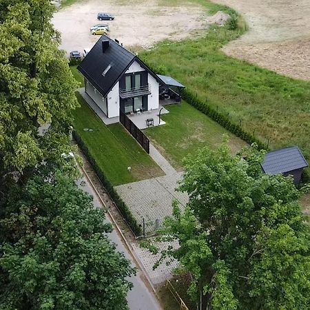 Domowy Zakatek Villa Tuchom Buitenkant foto