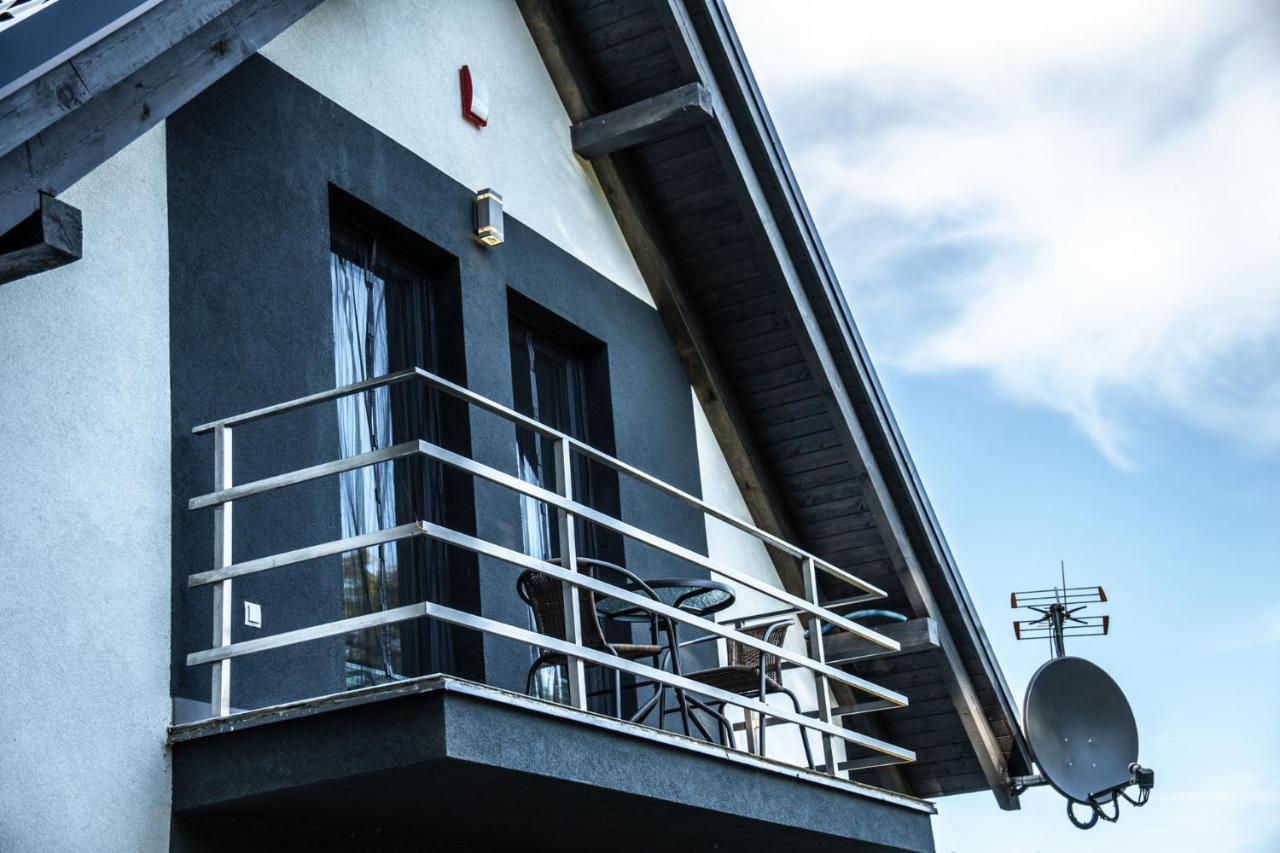 Domowy Zakatek Villa Tuchom Buitenkant foto