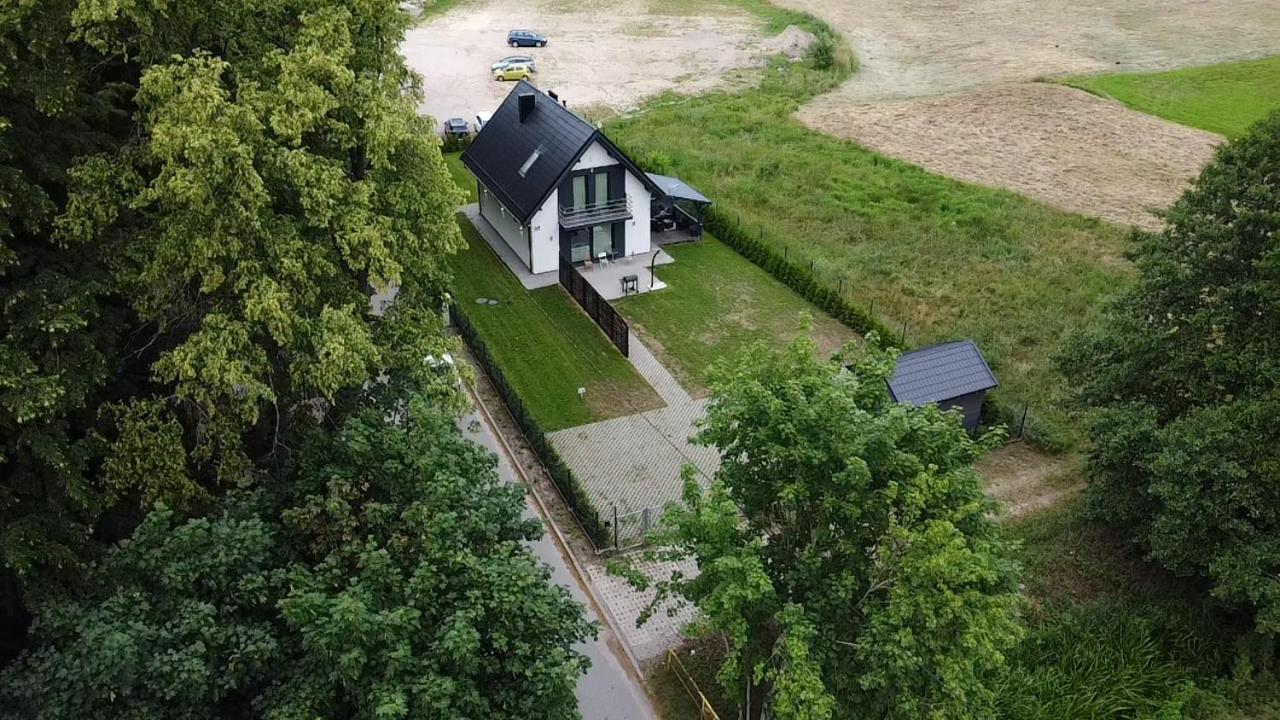 Domowy Zakatek Villa Tuchom Buitenkant foto