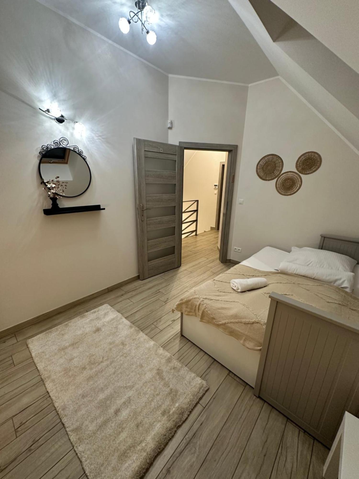 Domowy Zakatek Villa Tuchom Buitenkant foto